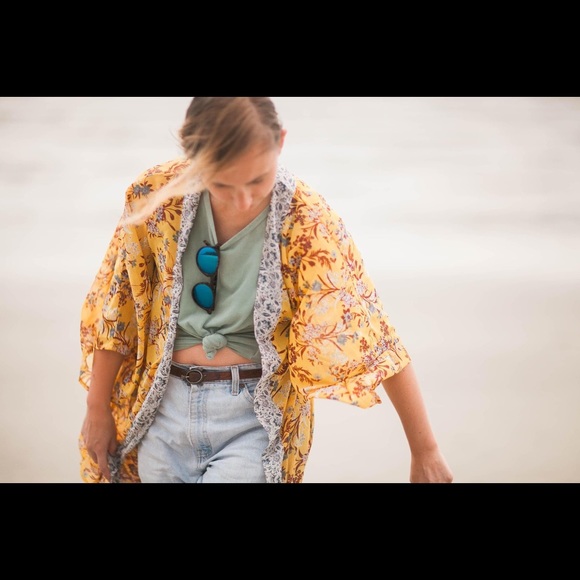 Meet your Posher, Haleigh - Picture 3 of 4